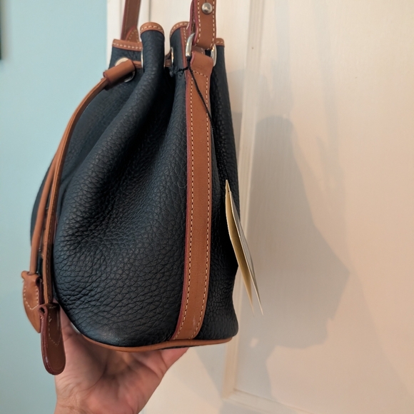 Nwt Rare Vintage Dooney & Bourke All Weather Leather Bag And Wallet Set - Picture 9 of 16